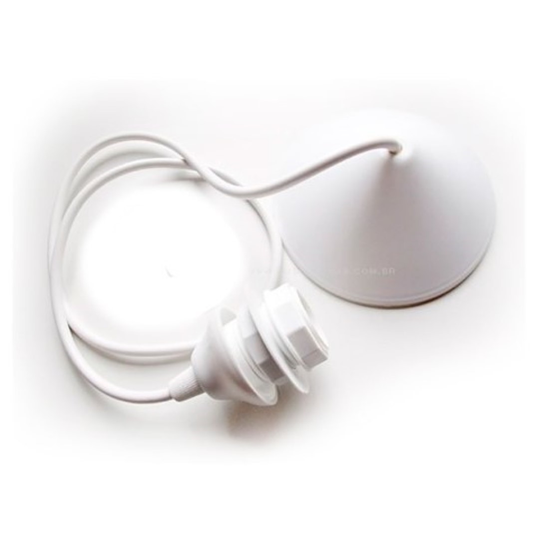 Lindo Pendente Cabo Pp 1m Canopla Termoplástico Preto Bivolt